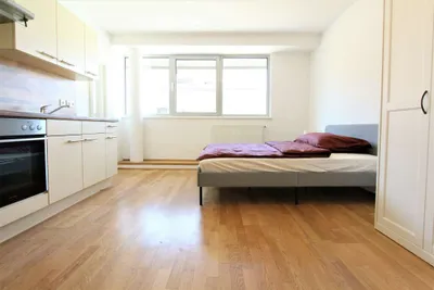 Helle, schön möblierte 1-Zimmer-Wohnung! Kurzzeitvermietung! – Bild 3