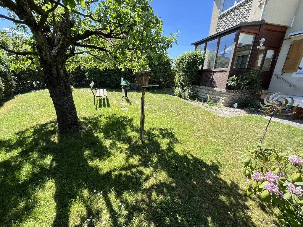 ++Sonniges Einfamilienhaus mit schönem Garten und Carport - voll unterkellert++ - Ansicht 3