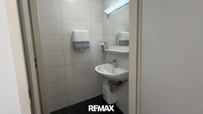 Gewerbeimmobilie mieten in Sankt Pölten – 159 m², € 1.915 – Bild 14 von 17