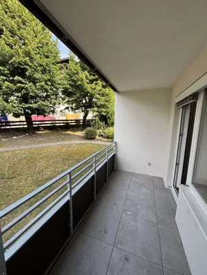 1-Zimmer-Wohnung mieten in Innsbruck – 32 m², € 1.244 – Bild 4 von 4