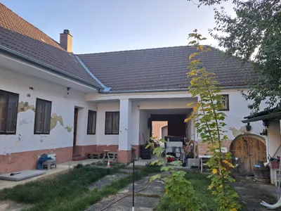 5-Zimmer-Immobilie kaufen in Hollabrunn – 130 m², € 150.000 – Bild 1 von 20