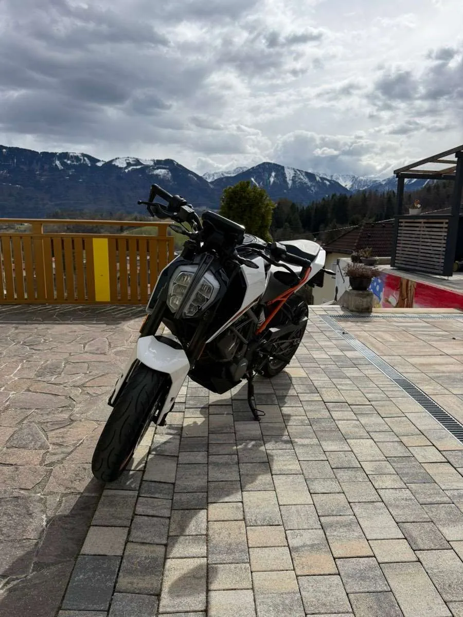 KTM Duke