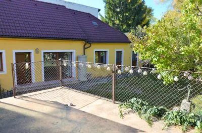 4-Zimmer-Haus mieten in Baden – 122 m², € 1.400 – Bild 6 von 10