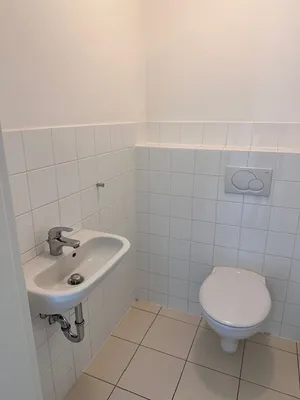 Gewerbeimmobilie mieten in Oberpullendorf – 193 m², € 1.550 – Bild 16 von 27