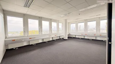 6-Zimmer-Gewerbeimmobilie mieten in Bruck an der Leitha – 174 m², € 1.914