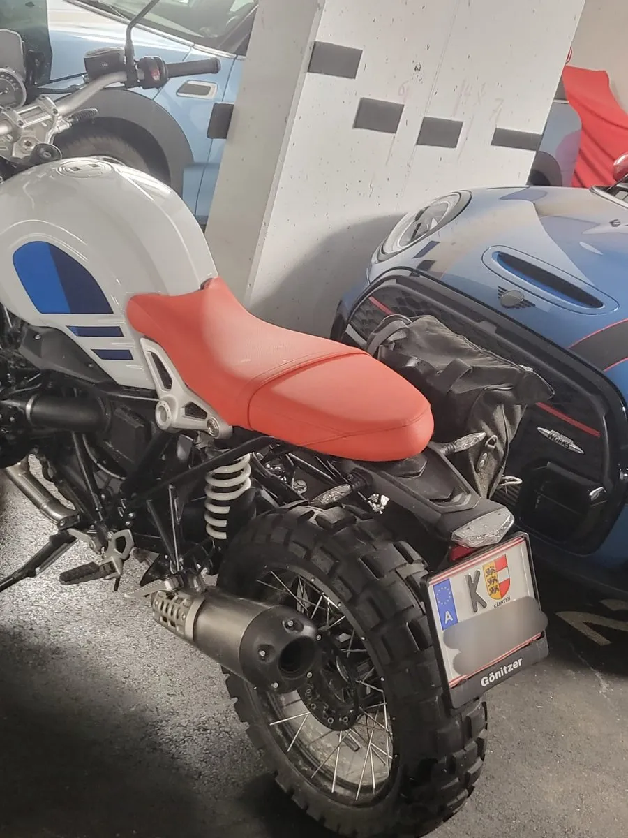 BMW R NineT