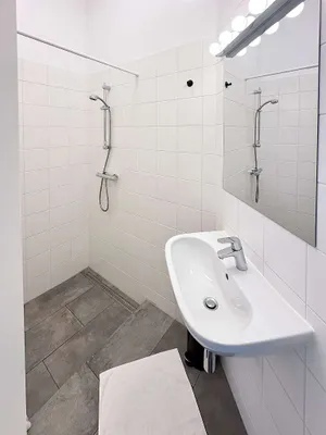 3-Zimmer-Wohnung kaufen in Wien – 76 m², € 245.000 – Bild 18 von 19