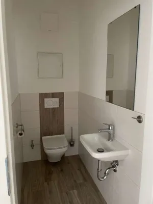 4-Zimmer-Wohnung mieten in Graz – 128 m², € 2.600 – Bild 7 von 12