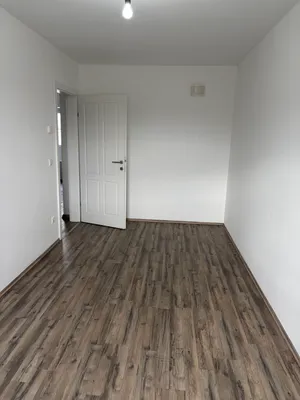 4-Zimmer-Haus mieten in Baden – 99 m², € 1.649 – Bild 34 von 40
