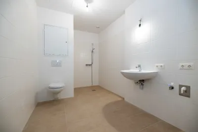 2-Zimmer-Wohnung mieten in Wiener Neustadt – 61,28 m², € 846 – Bild 11 von 18