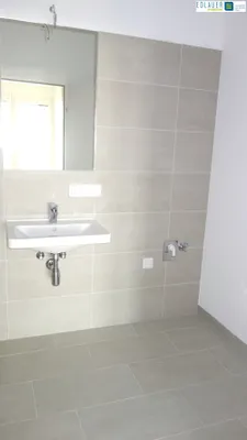 2-Zimmer-Wohnung mieten in Baden – 57,51 m², € 1.096 – Bild 9 von 13