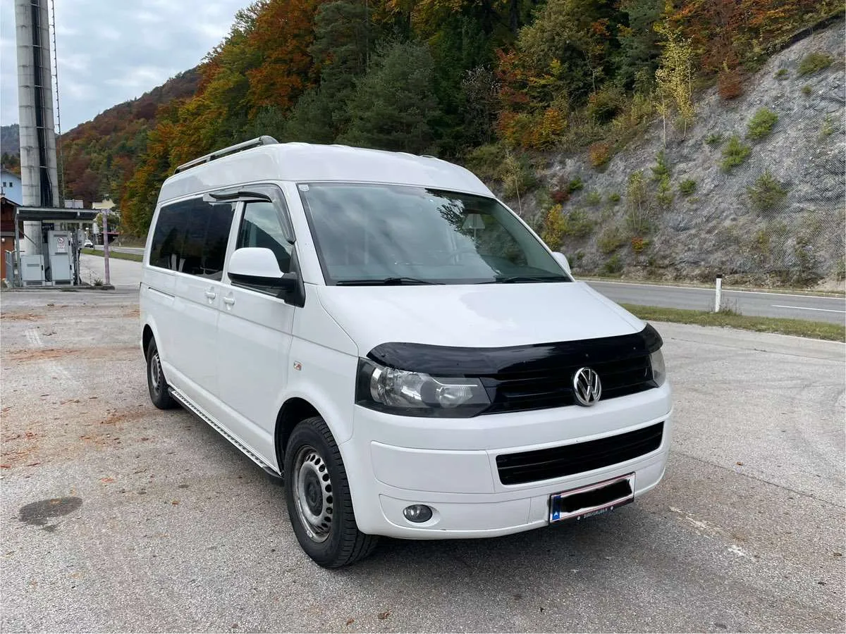 VW T5 Camper / Camping Van