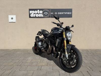 Ducati Monster 1200 S