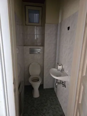 6-Zimmer-Gewerbeimmobilie mieten in Leoben – 205 m², € 2.182 – Bild 13 von 26