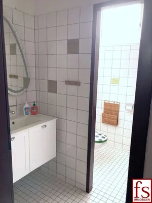 Gewerbeimmobilie mieten in Wels-Land – 66 m², € 766 – Bild 7 von 9