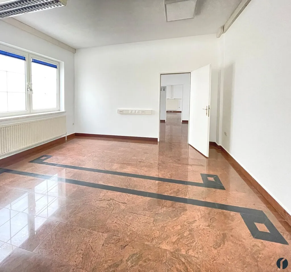Büro/Praxis - Räume in Tulln, frisch renoviert! - Ansicht 3