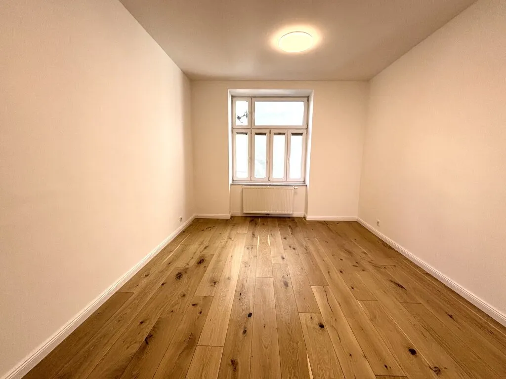 Charmante 2- Zimmer Wohnung NAHE U3 - Stadt & Natur perfekt kombiniert – pohled 2