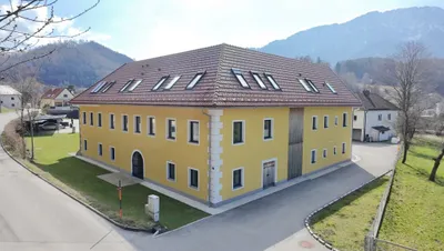 Gewerbeimmobilie kaufen in Kirchdorf an der Krems – 733 m², € 2.700.000 – Bild 2 von 20
