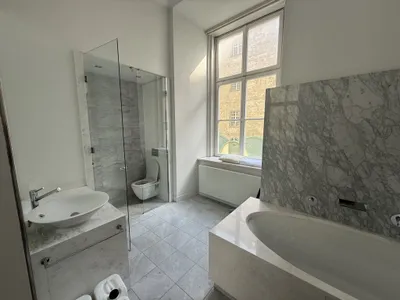 5-Zimmer-Gewerbeimmobilie mieten in Wien – 190 m², € 8.500 – Bild 6 von 8