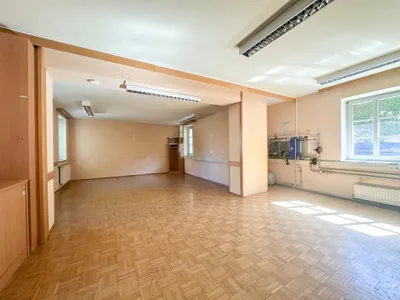 5-Zimmer-Gewerbeimmobilie mieten in Graz – 206 m², € 2.064 – Bild 2 von 17