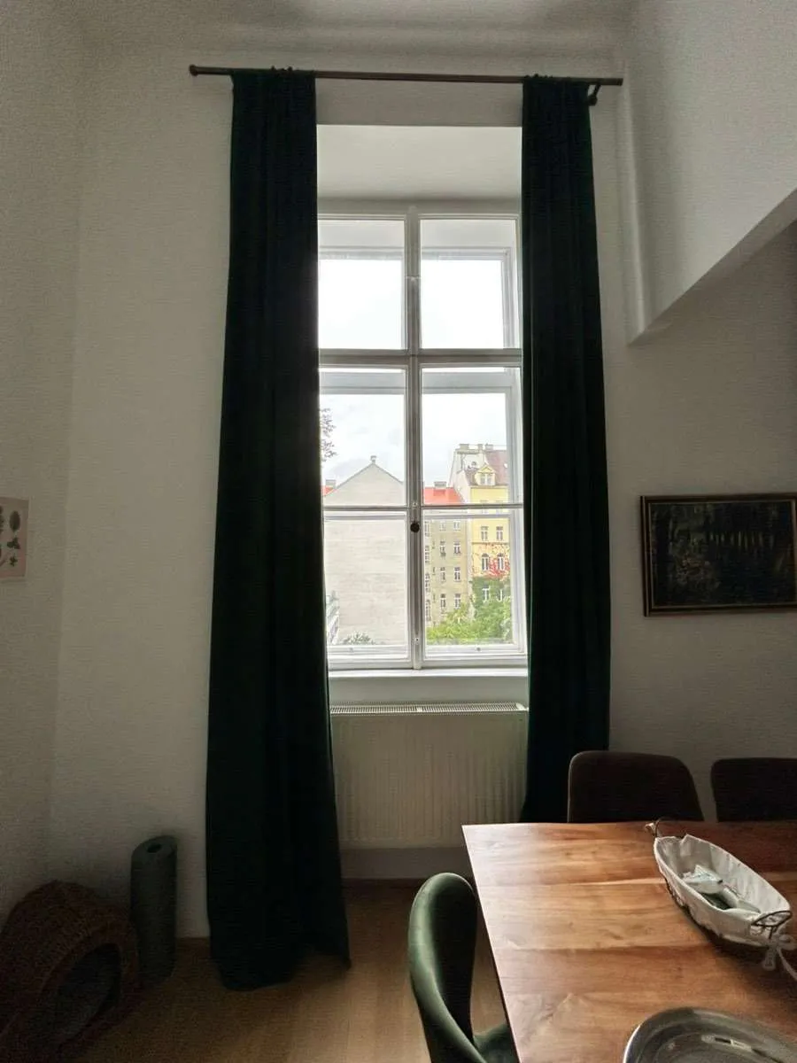 Altbau Vorhänge + Vorhangstangen, € 40,- (1070 Wien)
