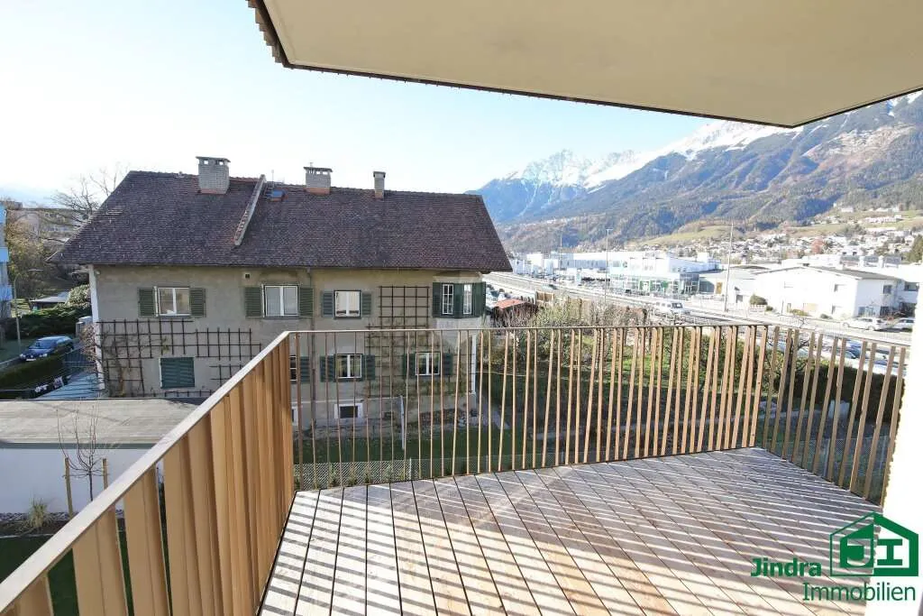 Erstklassiges Wohnen in Innsbruck: Moderne 3-Zimmer Wohnung (TOP 12) mit Süd- und Westbalkon ! - Ansicht 2