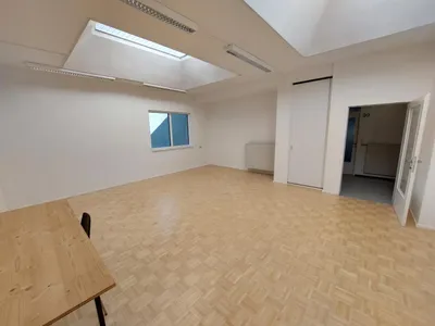 2-Zimmer-Gewerbeimmobilie mieten in Linz – 48 m², € 585 – Bild 4 von 18