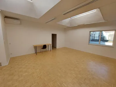 2-Zimmer-Gewerbeimmobilie mieten in Linz – 48 m², € 585 – Bild 1 von 18