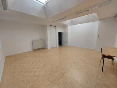2-Zimmer-Gewerbeimmobilie mieten in Linz – 48 m², € 585 – Bild 6 von 18