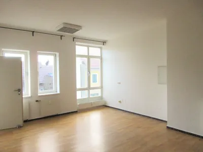2-Zimmer-Gewerbeimmobilie mieten in Graz – 82 m², € 1.065