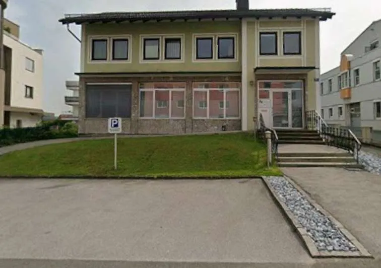Praxis oder Geschäftslokal in zentraler Lage von Bürmoos - Ansicht 2