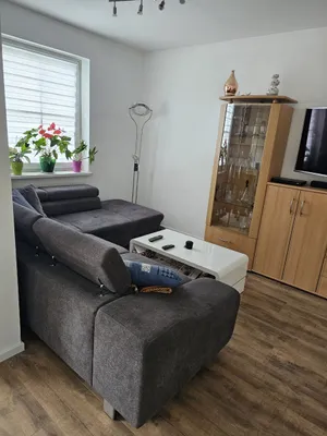 3-Zimmer-Wohnung mieten in Neunkirchen – 80 m², € 1.008 – Bild 8 von 10