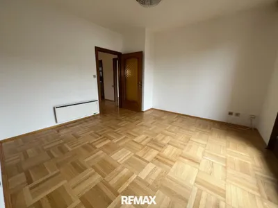 5-Zimmer-Wohnung mieten in Klagenfurt – 120 m², € 1.700 – Bild 10 von 12