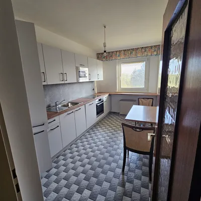 4-Zimmer-Wohnung mieten in Gänserndorf – 94 m², € 1.384 – Bild 2 von 16