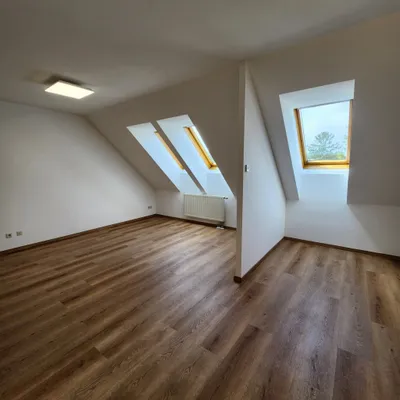 1-Zimmer-Wohnung mieten in Korneuburg – 43 m², € 547 – Bild 2 von 7
