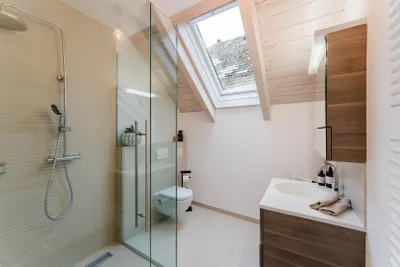 Gewerbeimmobilie kaufen in Gmunden – 211 m², € 1.290.000 – Bild 21 von 25