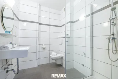20-Zimmer-Gewerbeimmobilie kaufen in Sankt Johann im Pongau – 1 657 m², € 2.300.000 – Bild 16 von 18