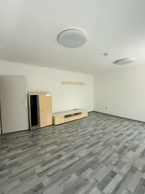 Schöne Teilmöbilierte Geimeinde Wohnung zur Direktvergabe – Bild 2