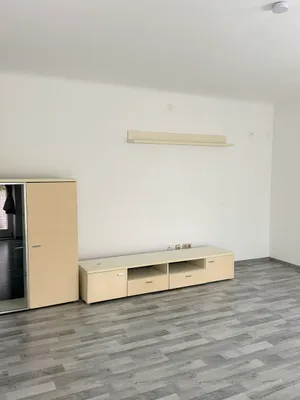 Schöne Teilmöbilierte Geimeinde Wohnung zur Direktvergabe – Bild 3