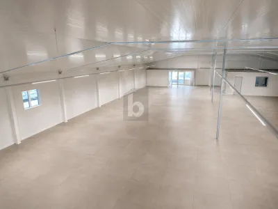 9-Zimmer-Gewerbeimmobilie kaufen in Braunau am Inn – 2 400 m², € 1.900.000 – Bild 2 von 6