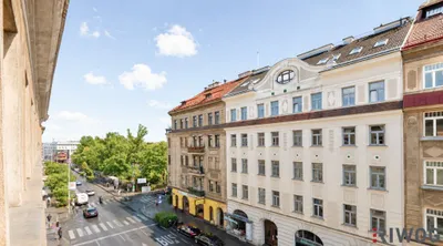 Etage 3/Top 21-23