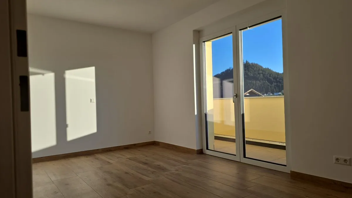 Neu sanierte 3-Zimmer Wohnung in unmittelbarer Seenähe - Ansicht 2