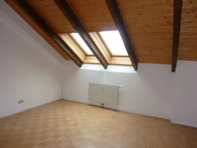 3-Zimmer-Wohnung mieten in Bruck-Mürzzuschlag – 97,9 m², € 767 – Bild 7 von 9