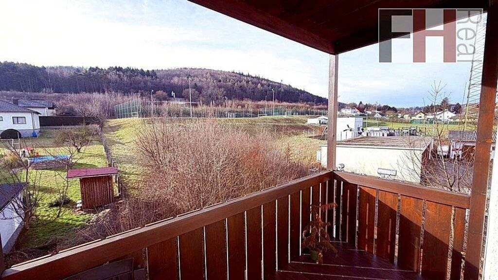 Helles 2,5 Zimmer Apartment mit Balkon, Dachterrasse und viel Flair - Ansicht 3
