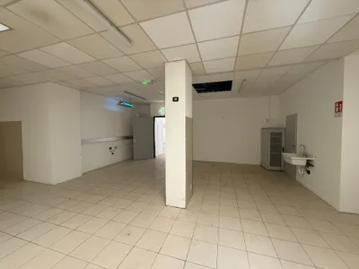 Gewerbeimmobilie kaufen in Bruck-Mürzzuschlag – 642 m², € 480.000 – Bild 7 von 15