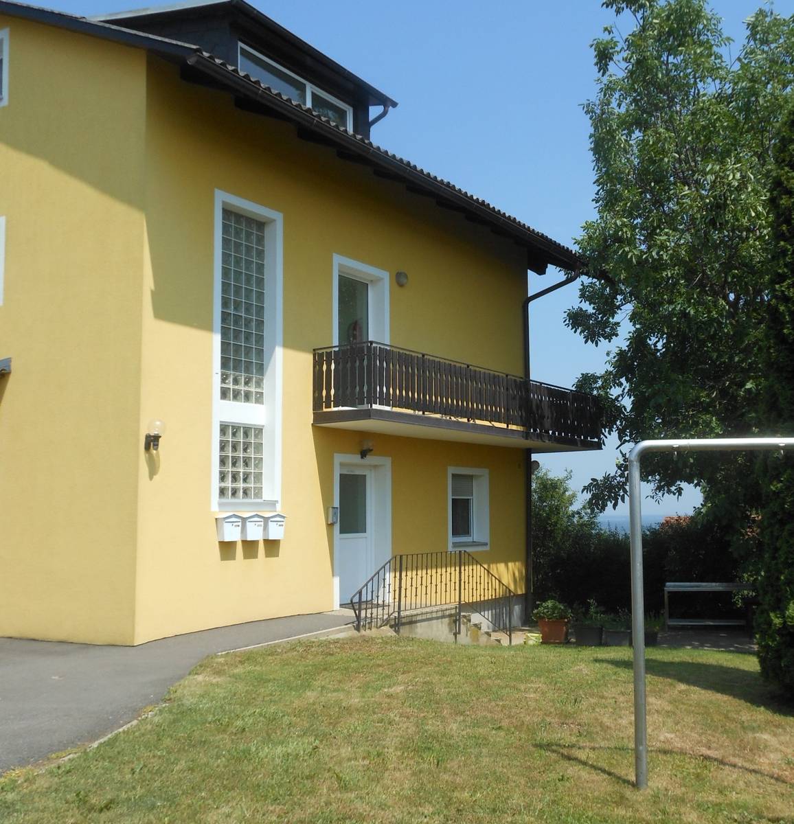 wunderschönes lichtdurchflutete Erdgeschoßwohnung am Seggauberg - Vista 2