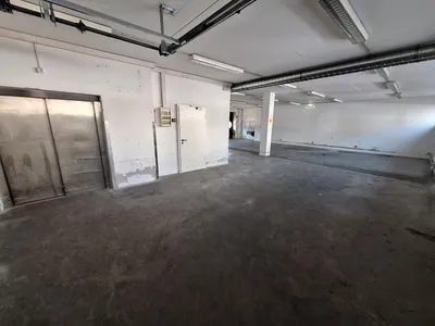 Immobilie mieten in Innsbruck-Land – 734 m², € 6.018 – Bild 5 von 10