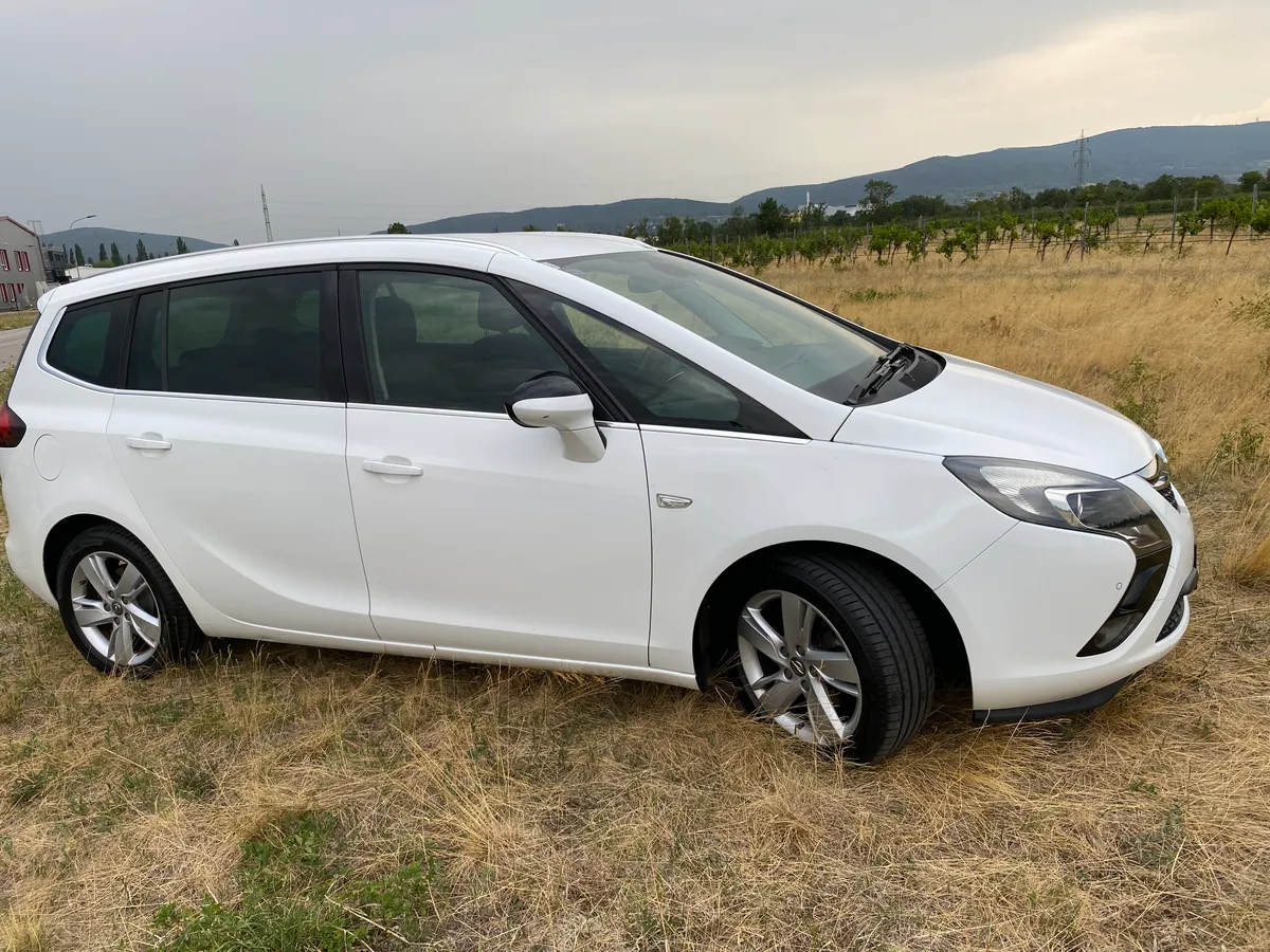 Opel Zafira Tourer