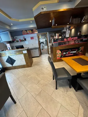 3-Zimmer-Gewerbeimmobilie mieten in Linz Land – 360 m², € 3.500 – Bild 3 von 11