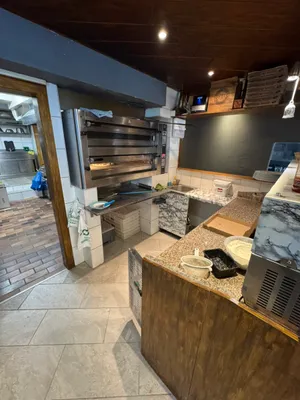 3-Zimmer-Gewerbeimmobilie mieten in Linz Land – 360 m², € 3.500 – Bild 4 von 11